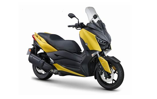     2022 YAMAHA XMAX300 